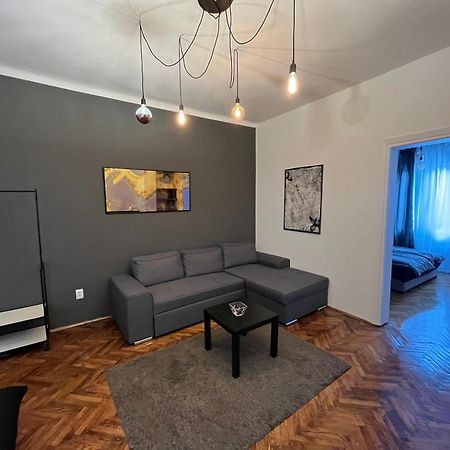 Two Bedroom Apartment Near Slavija Square Белград Экстерьер фото