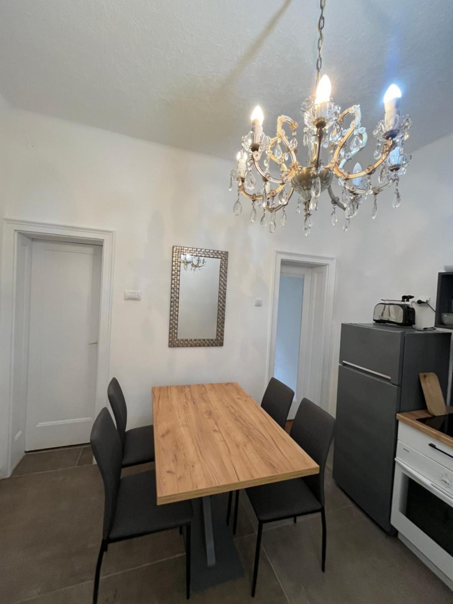 Two Bedroom Apartment Near Slavija Square Белград Экстерьер фото